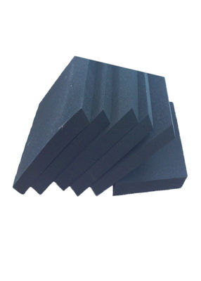 CR5060B Flameproof 0.448g / Cm³ CR Sealed Foam